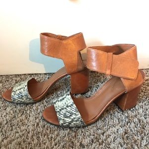 Enzo Angiolini open toe leather block heel sandals